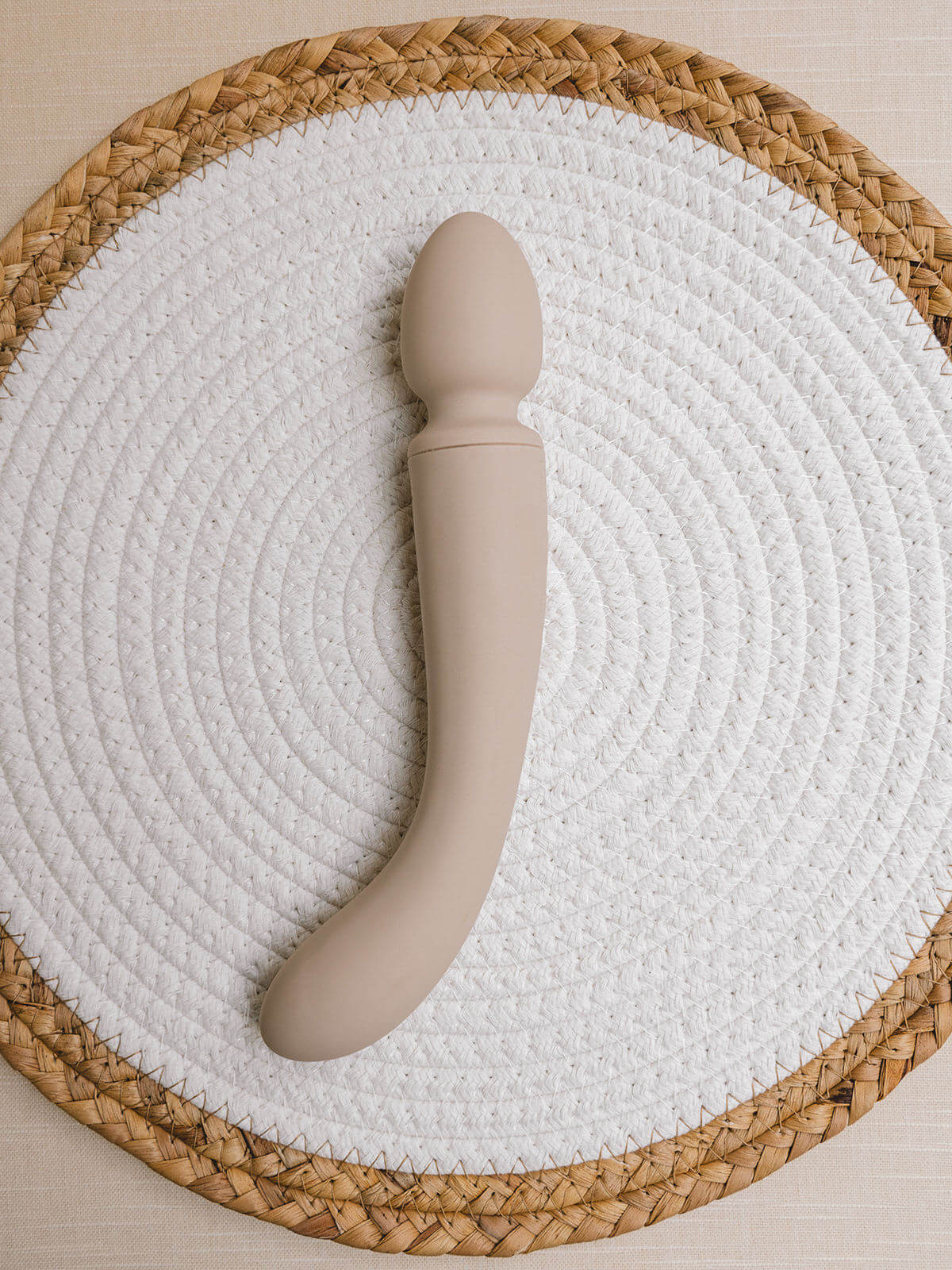Cassia : Dual-ended and Curved Wand Vibrator