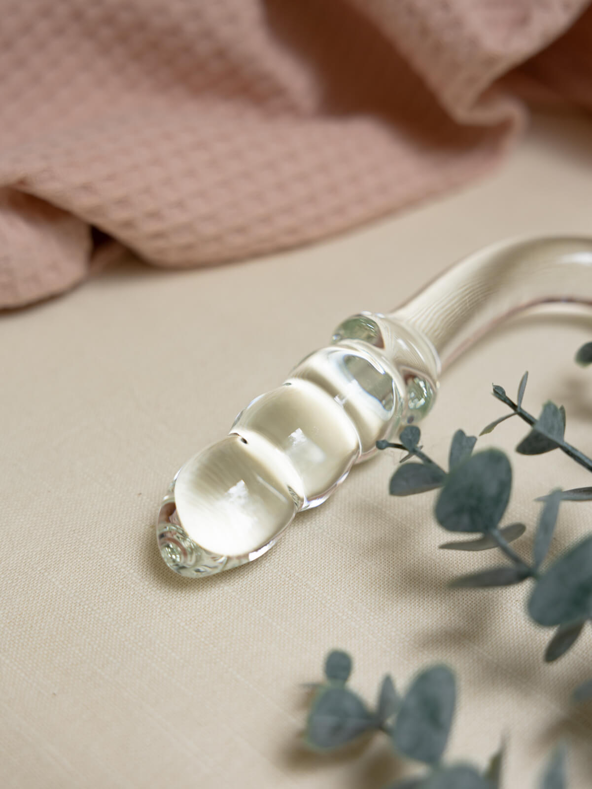 Tansy G Curve : Bestselling 7” Glass Dildo