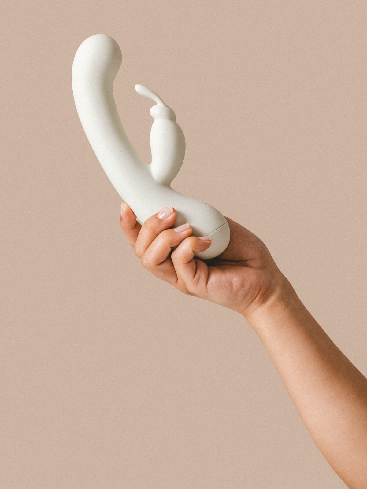 Saro : Classic Rabbit Vibrating Dildo
