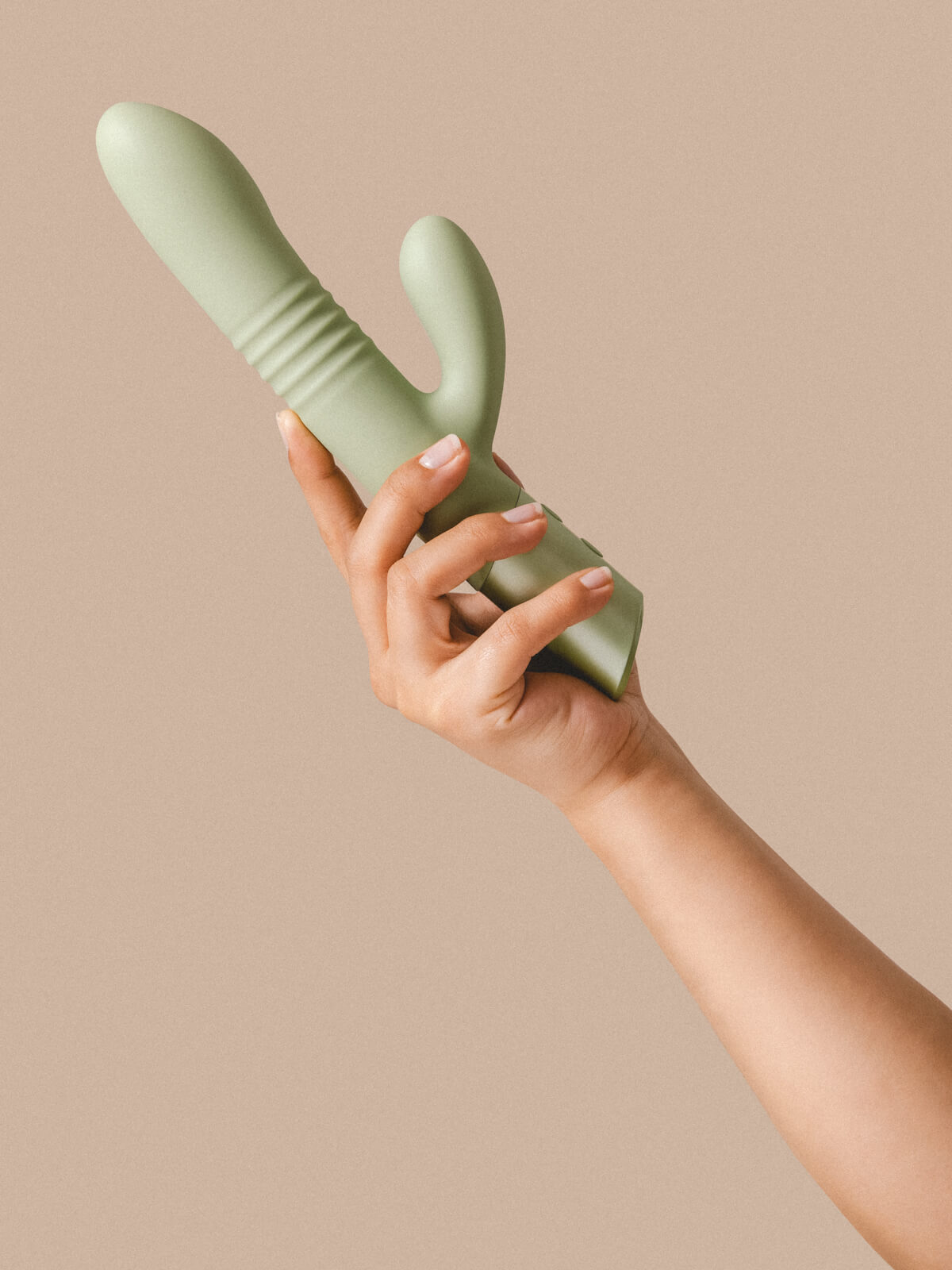 Yarrow : Thrusting Rabbit Vibrating Dildo