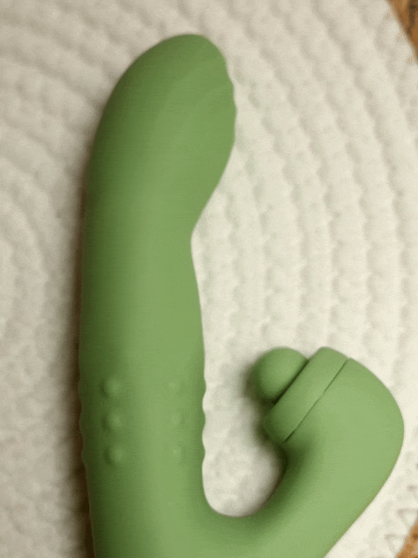 Senna : Unique ‘Come-Hither’ Thrusting Dildo & Vibrator