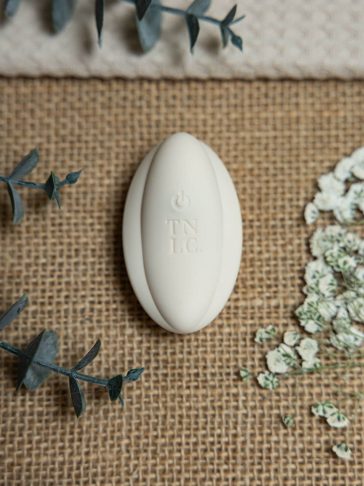 The Natural Remote Control : Comfortable Control in the Palm of your Hand